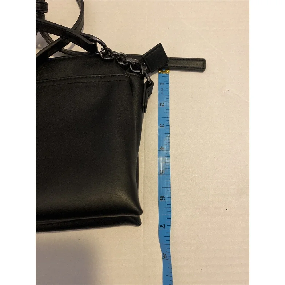 Simply Vera Wang Adrienne Top Zip Black Chain Strap Crossbody Bag